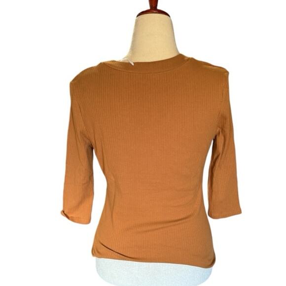 NWT Hobemty Golden Brown Button V-Neck 3/4 Sleeve Knit Top - Large - Picture 5 of 9
